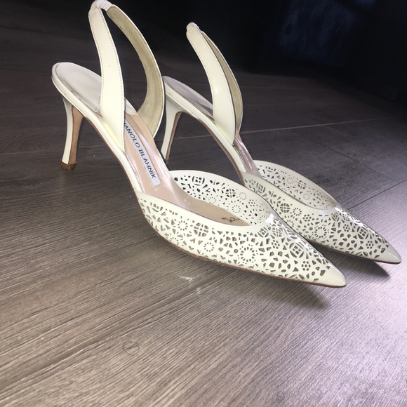 Manolo Blahnik white Slingback Pumps - Picture 6 of 10